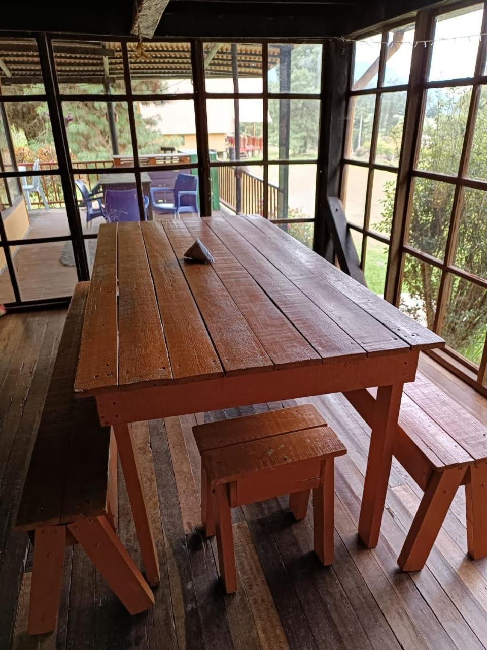 Chalets Amarelo Suesca Bagian luar foto
