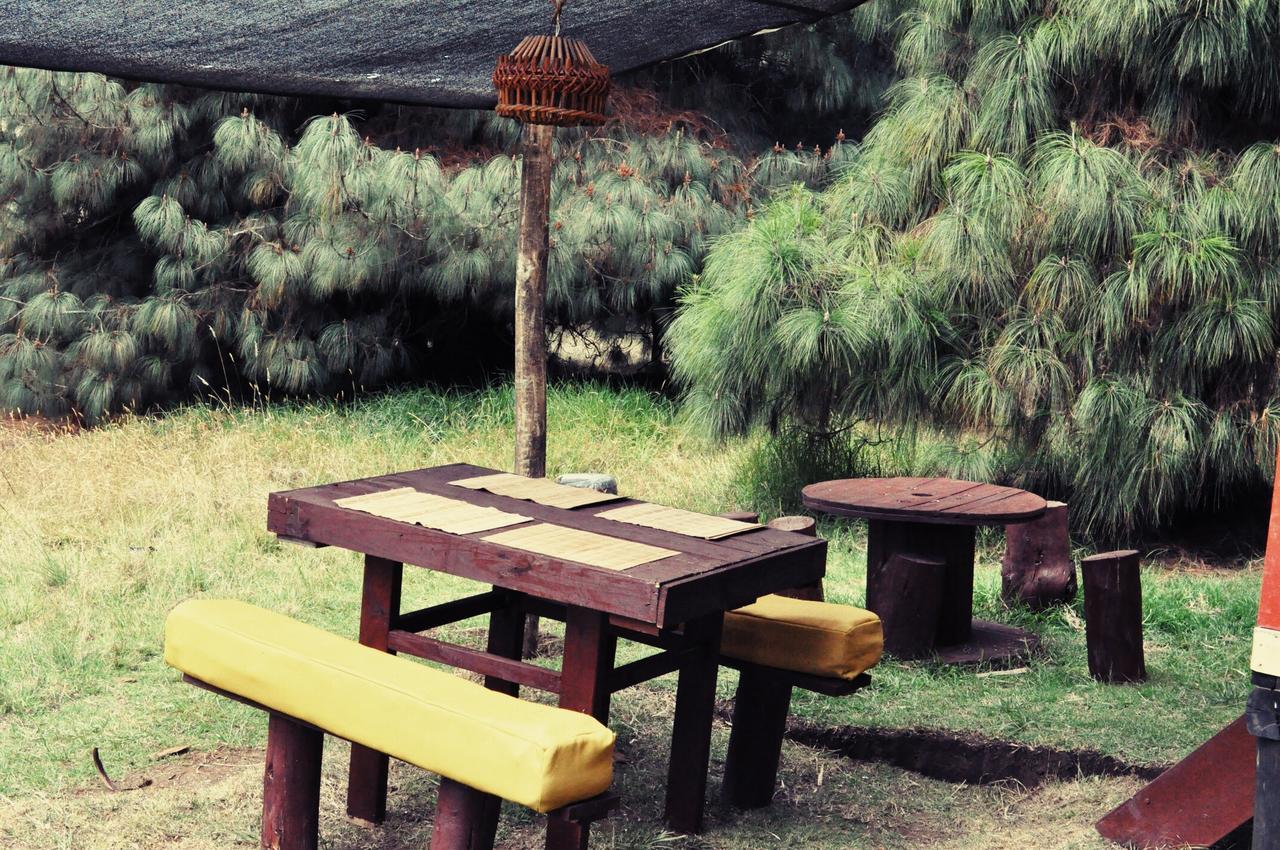 Chalets Amarelo Suesca Bagian luar foto